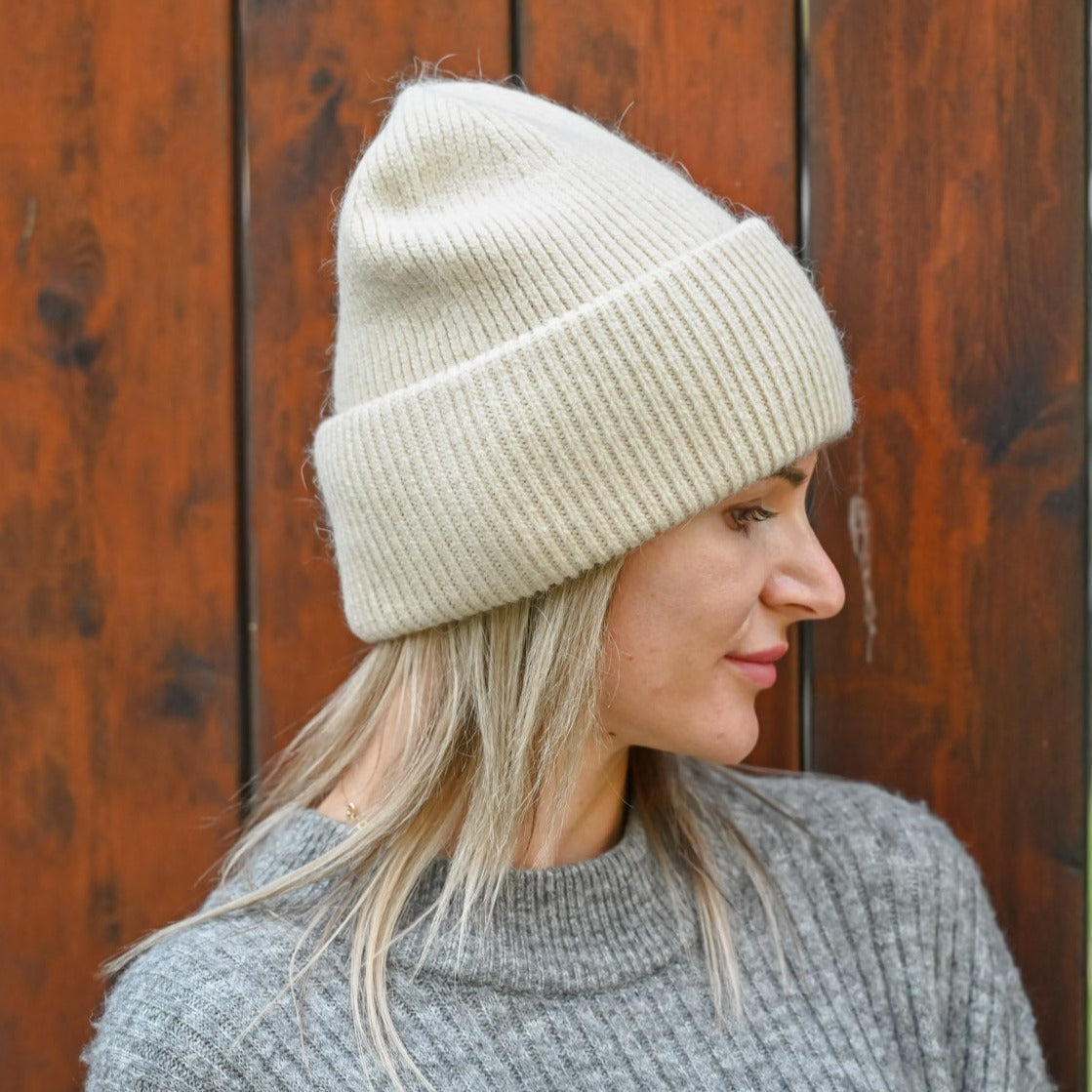 Warme, weiche und flauschige Angora Beanie