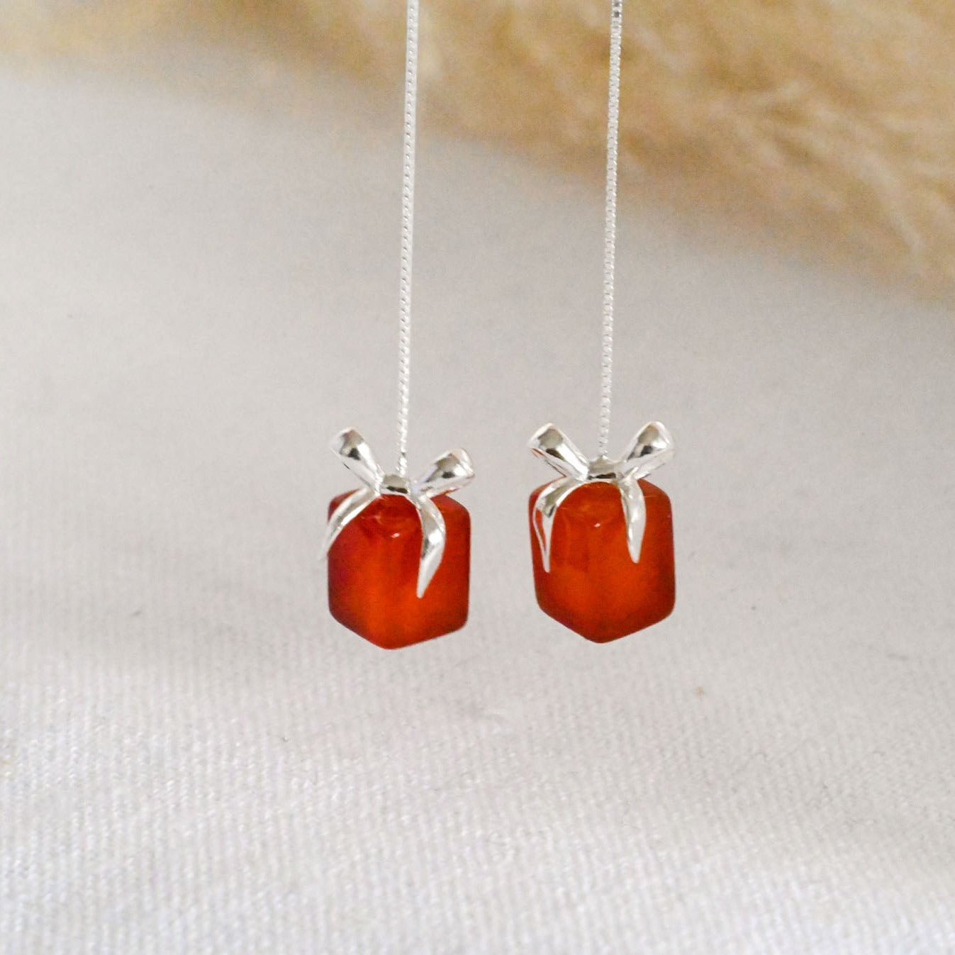 Handmade hanging earrings gift box agate