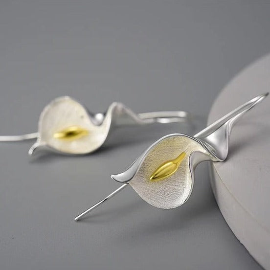 Handmade calla lily earrings