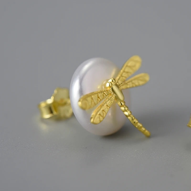 Pearl earrings with small dragonflies, 925 silver, 18K gold