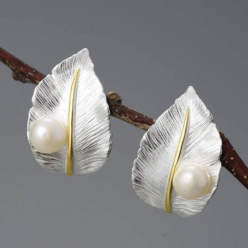 Leaf earrings and ring with pearl