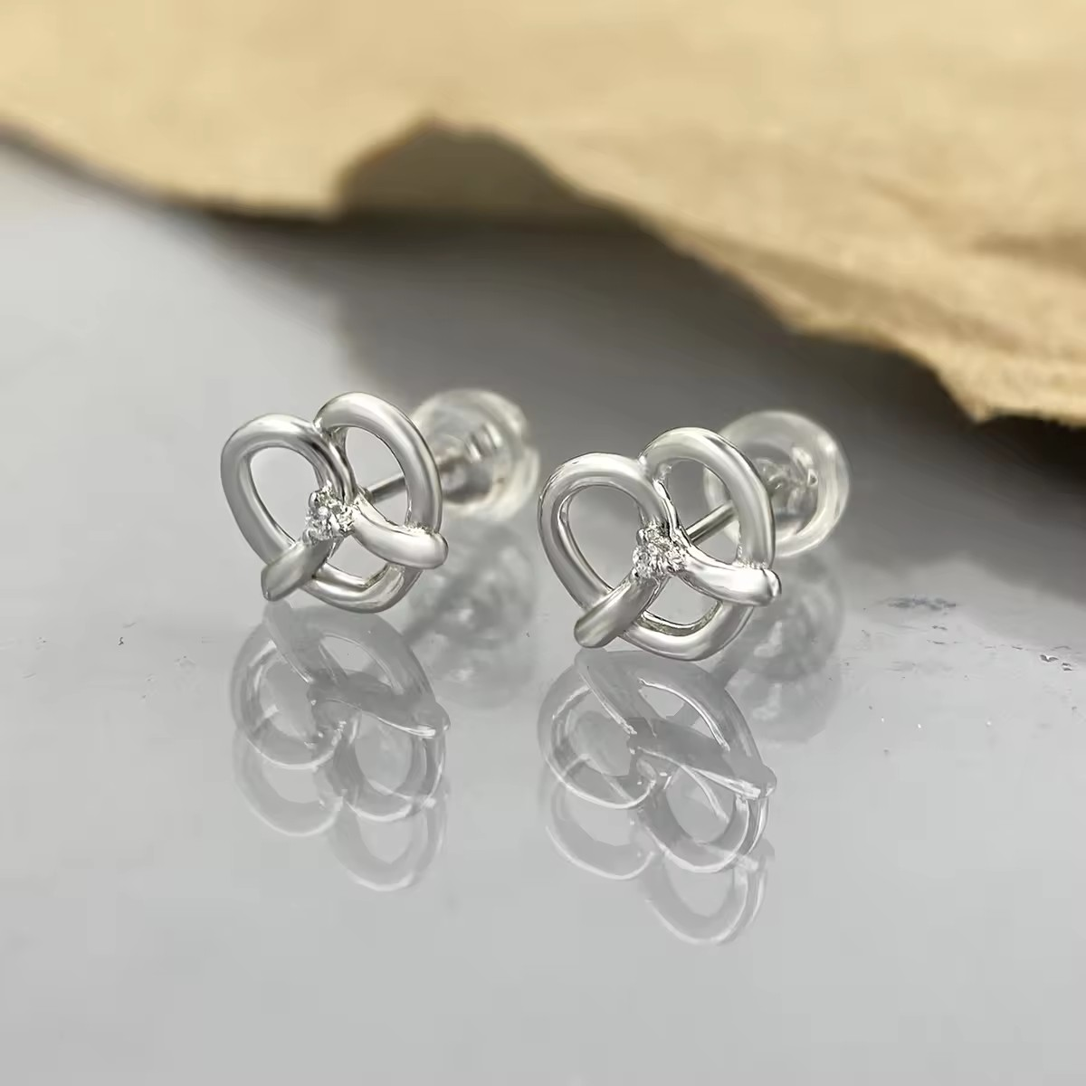 Small Breze Stud Earrings, 925 Sterling Silver, 18K Gold