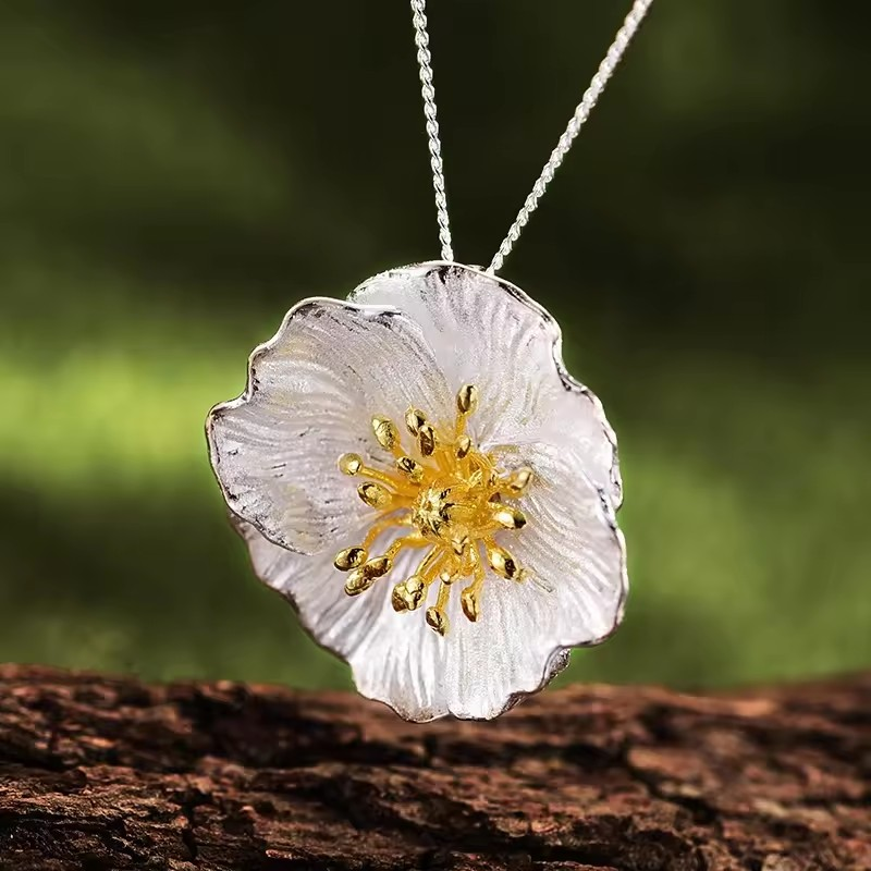 Handgefertigte Halskette mit Mohnblume Anhänger, 925er Silber, 18K Gold