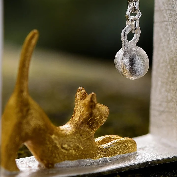 Necklace with pendant "Cat playing with ball", 925 silver, 18K gold