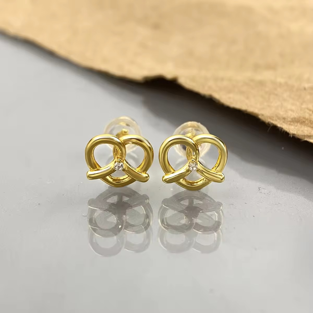 Small Breze Stud Earrings, 925 Sterling Silver, 18K Gold